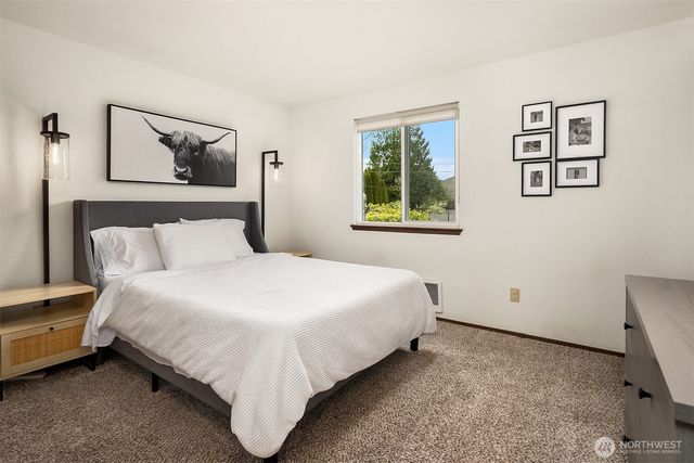 16232 2nd Place W, Lynnwood, WA 98087
