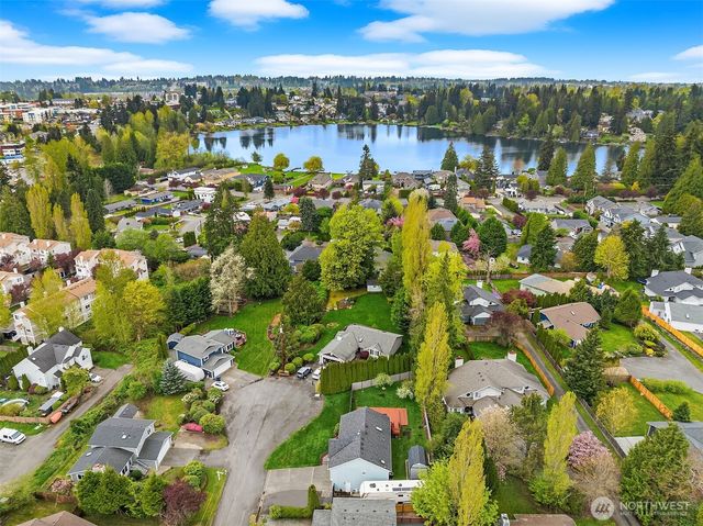 16232 2nd Place W, Lynnwood, WA 98087