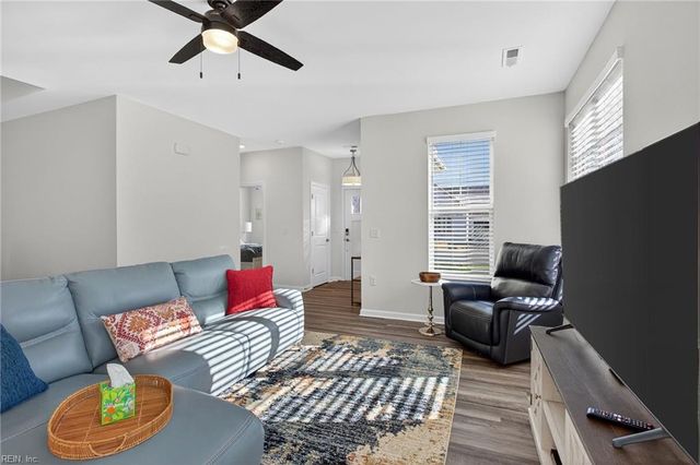 105 Cathedral ST, Smithfield, VA 23430