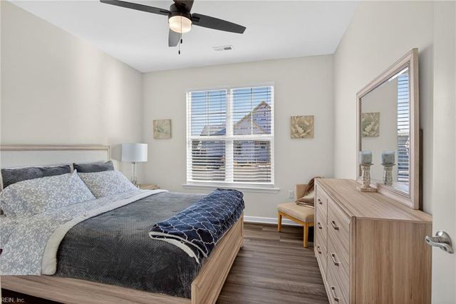 105 Cathedral ST, Smithfield, VA 23430