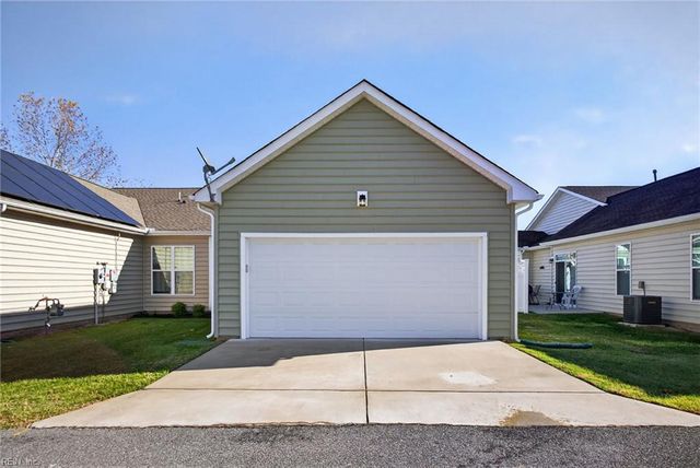 105 Cathedral ST, Smithfield, VA 23430