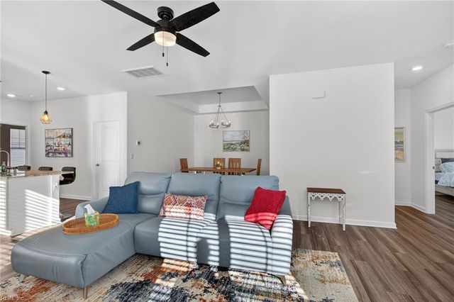 105 Cathedral ST, Smithfield, VA 23430