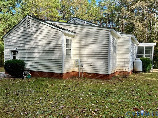 2751 Winterbrook Ct, Powhatan, VA 23139