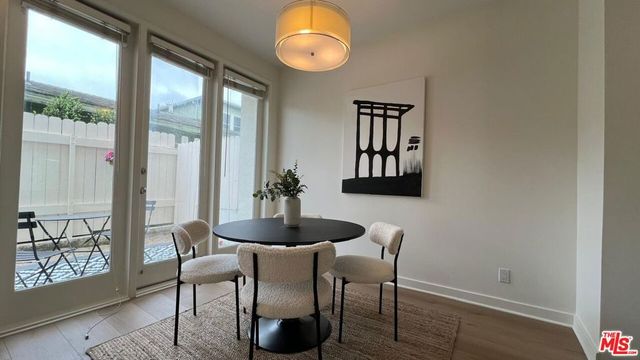 807 21st Street 3, Santa Monica, CA 90403
