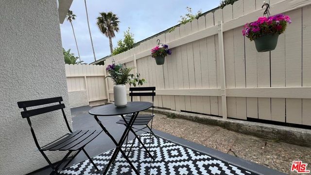 807 21st Street 3, Santa Monica, CA 90403