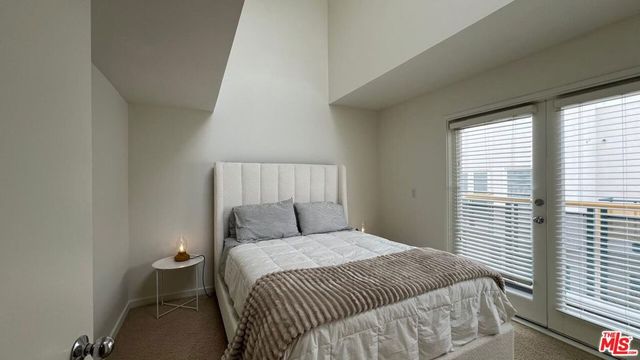 807 21st Street 3, Santa Monica, CA 90403
