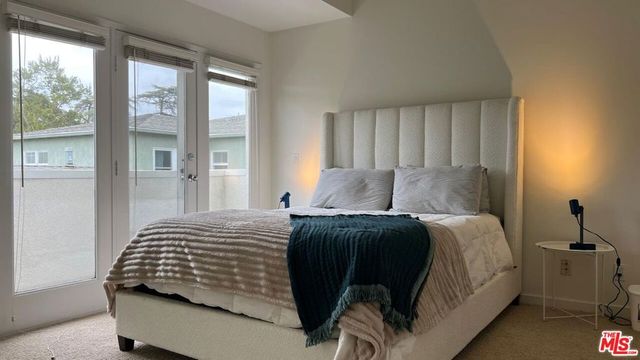 807 21st Street 3, Santa Monica, CA 90403