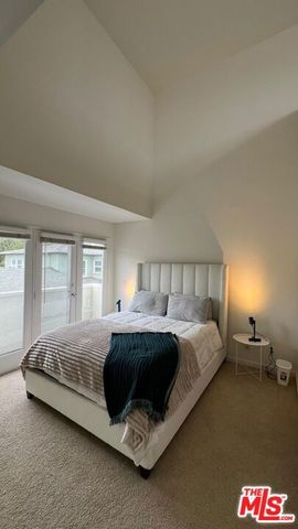 807 21st Street 3, Santa Monica, CA 90403