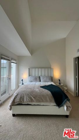 807 21st Street 3, Santa Monica, CA 90403