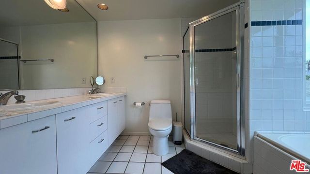 807 21st Street 3, Santa Monica, CA 90403