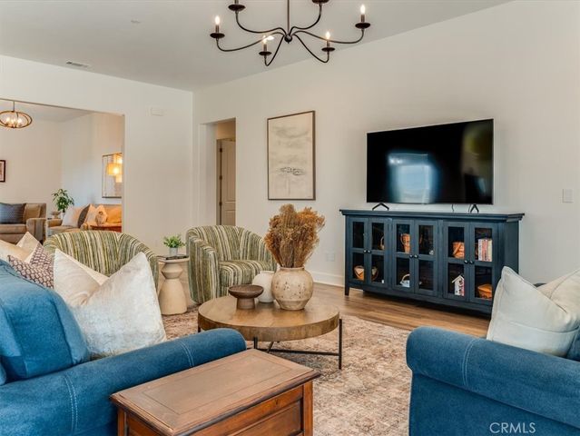 5813 Lady Bells, Santa Maria, CA 93455
