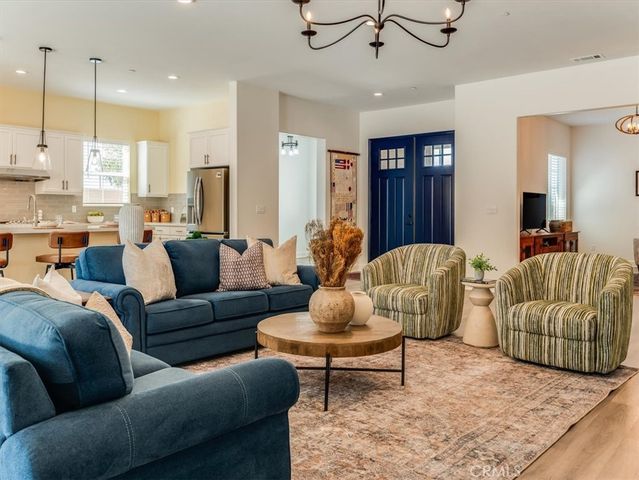 5813 Lady Bells, Santa Maria, CA 93455