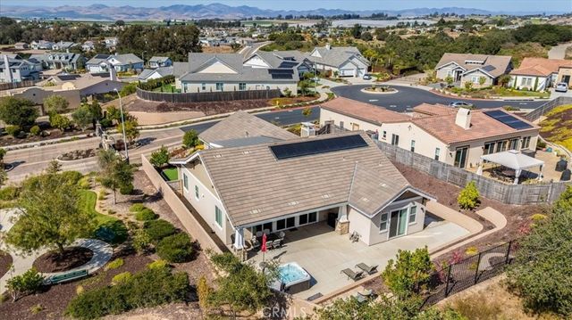 5813 Lady Bells, Santa Maria, CA 93455