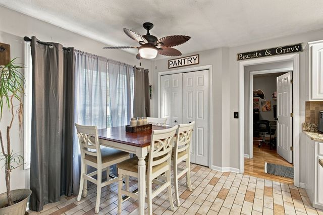 8474 Guthrie Rd, Cross Plains, TN 37049