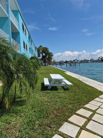 1505 PASS A GRILLE WAY, St Pete Beach, FL 33706