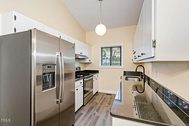 107 Concannon Court, Cary, NC 27511