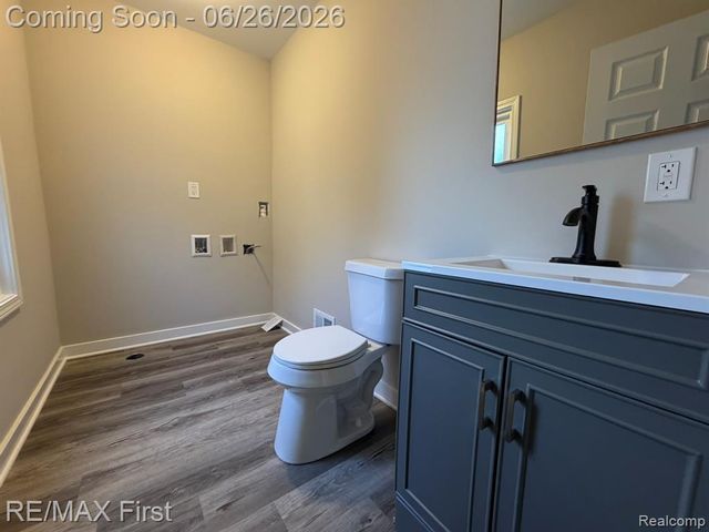19310 Centralia, Redford, MI 48240