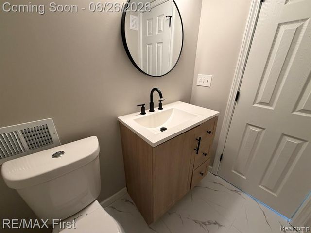 19310 Centralia, Redford, MI 48240