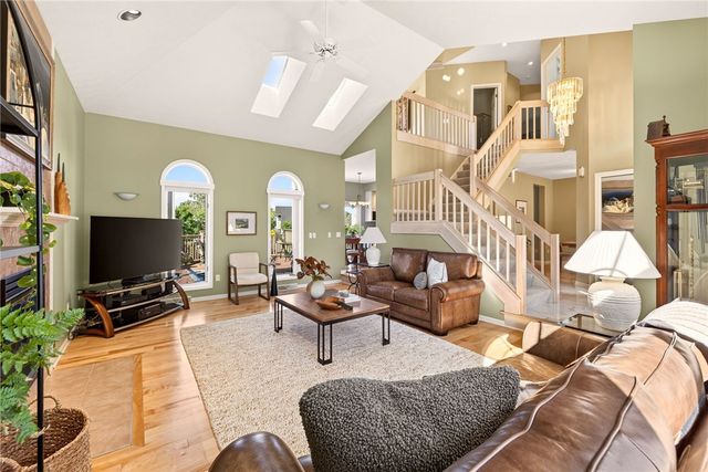 66 Churchview Lane, Henrietta, NY 14534