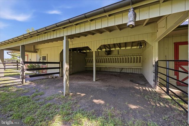34520 ATOKA CHASE LN, Middleburg, VA 20117