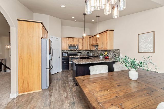5103 44th Street S, Fargo, ND 58104