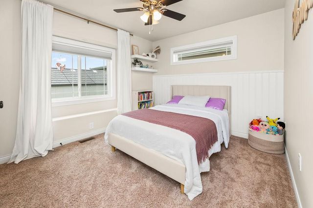 5103 44th Street S, Fargo, ND 58104