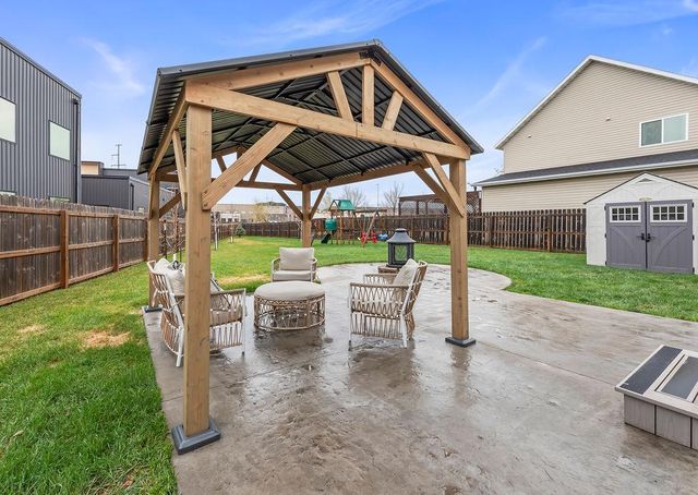 5103 44th Street S, Fargo, ND 58104