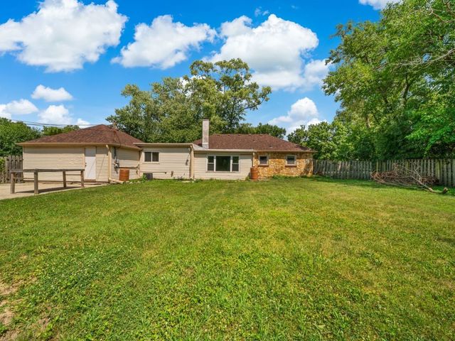 5706 Leitch Avenue, Countryside, IL 60525