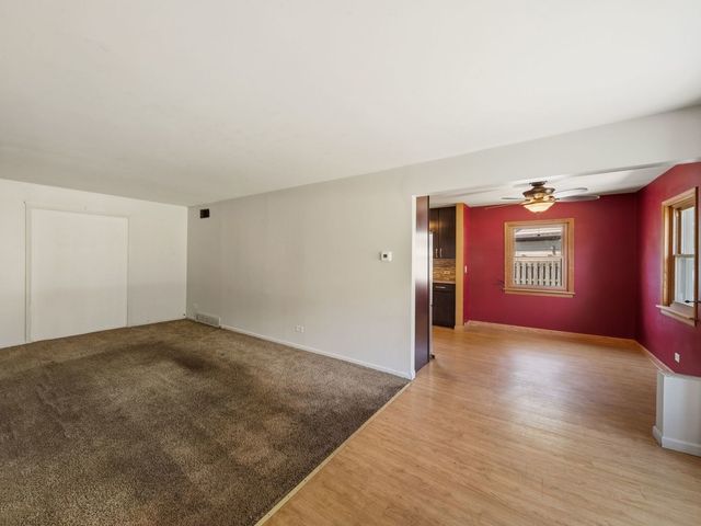 5706 Leitch Avenue, Countryside, IL 60525