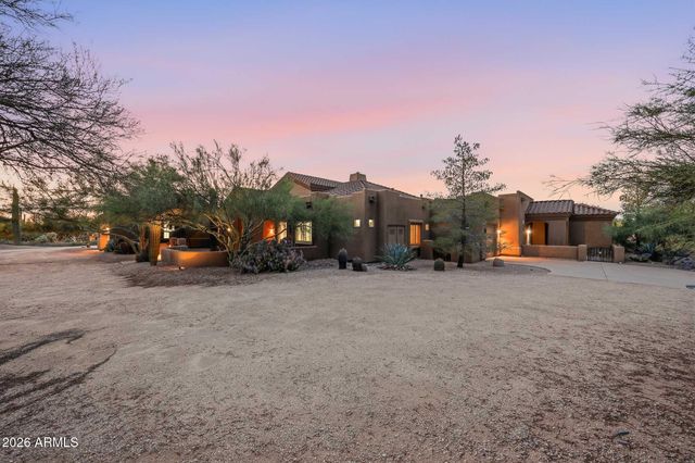 5742 E PERDIDO Drive, Cave Creek, AZ 85331