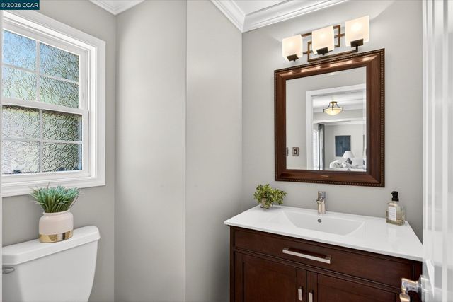 1842 Jefferson St., Concord, CA 94521