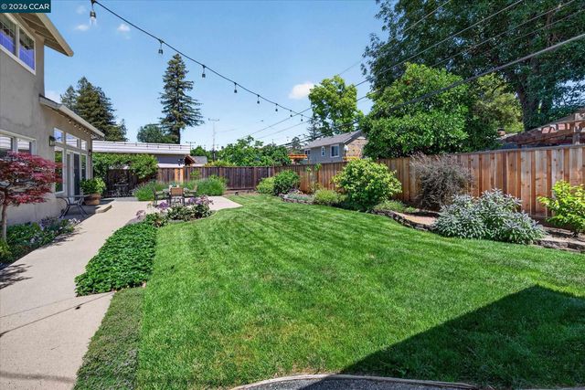 1842 Jefferson St., Concord, CA 94521