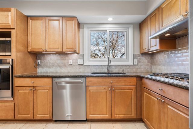 3859 Century Court, Ypsilanti, MI 48197