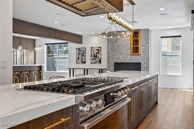 9516 Grand Canal Drive, Las Vegas, NV 89117