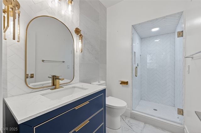 9516 Grand Canal Drive, Las Vegas, NV 89117