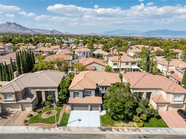 9516 Grand Canal Drive, Las Vegas, NV 89117