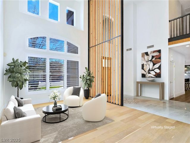 9516 Grand Canal Drive, Las Vegas, NV 89117