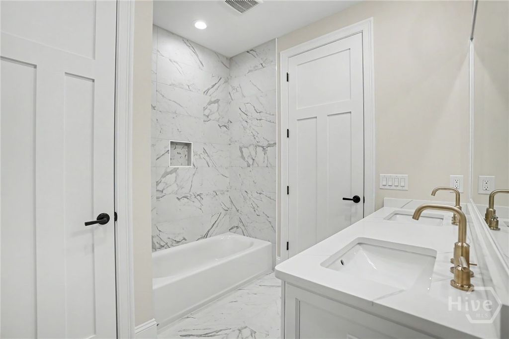 Image 28 of property listing at 110 Grand Harbor Circle, Savannah, GA 31411