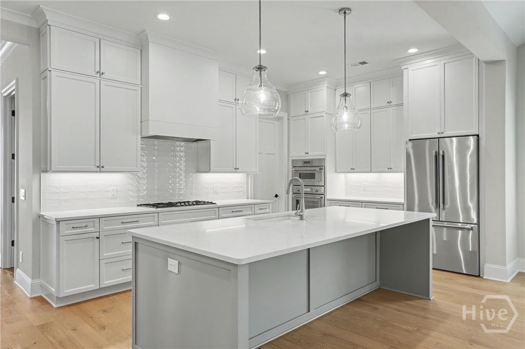 Image 4 of property listing at 110 Grand Harbor Circle, Savannah, GA 31411