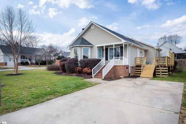 401 Fairdale Drive, Simpsonville, SC 29681