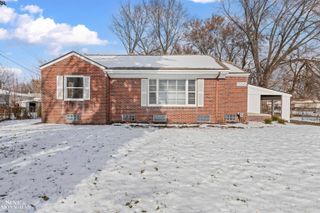 15365 Frazho Road, Roseville, MI 48066
