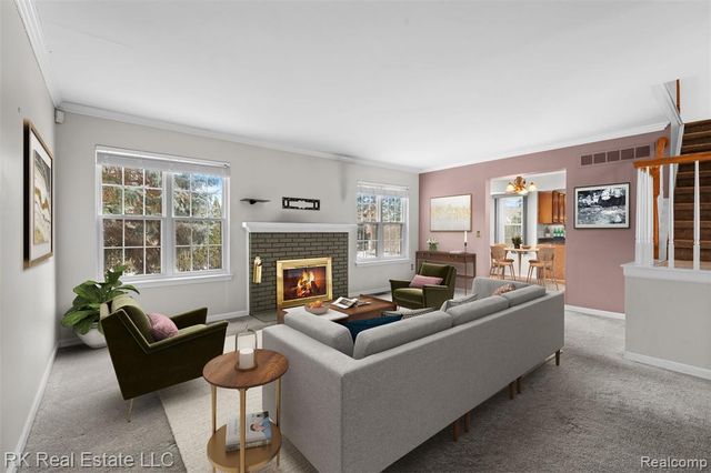 34444 Heartsworth Lane, Sterling Heights, MI 48312