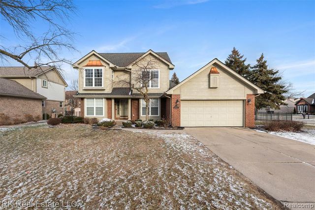 34444 Heartsworth Lane, Sterling Heights, MI 48312