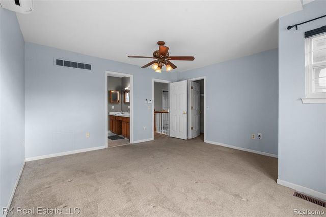 34444 Heartsworth Lane, Sterling Heights, MI 48312