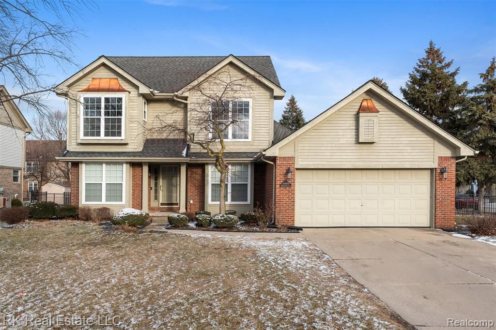 34444 Heartsworth Lane, Sterling Heights, MI 48312