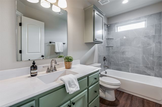 2208 N Hickory Street 2208, Sherman, TX 75092