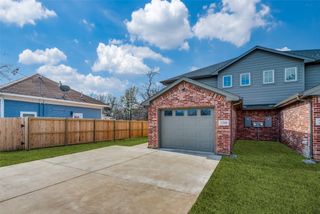 2208 N Hickory Street 2208, Sherman, TX 75092