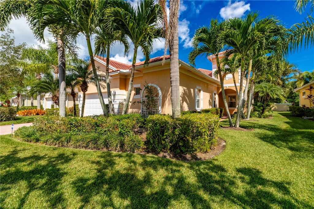 1033 River Wind Circle, Vero Beach, FL 32967