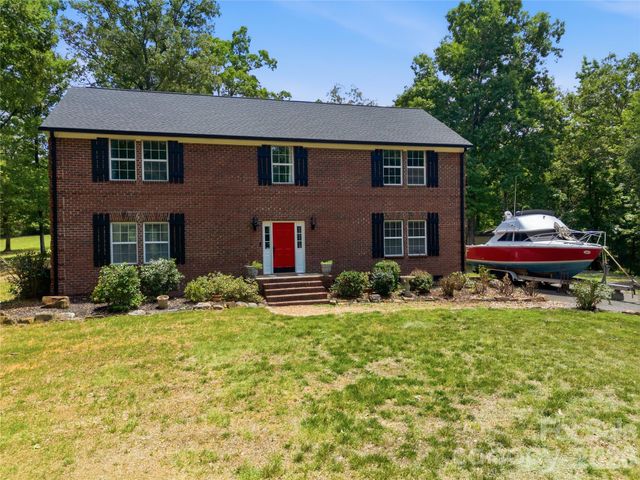 25611 Bridgeport Road, Albemarle, NC 28001