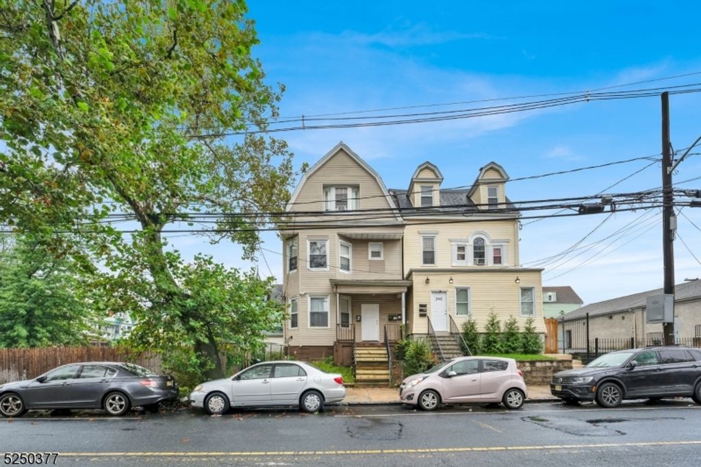 348 13Th Ave, Newark City, NJ 07103